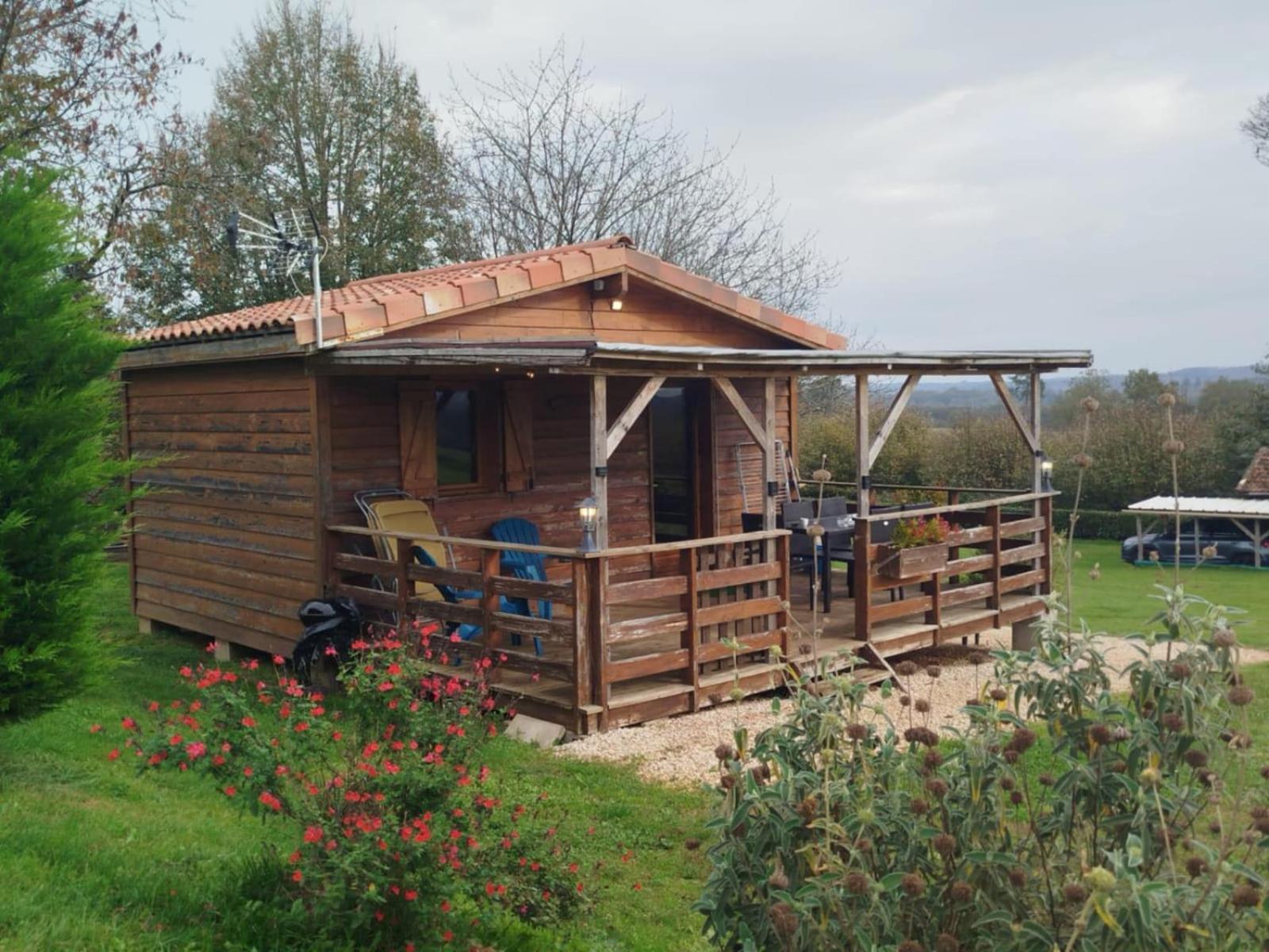 Le Chalet Douillet Saint-Genies Exterior foto